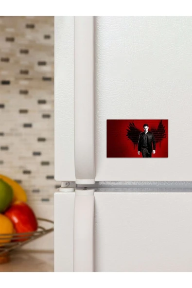 Panorama Ajans Lucifer Tom Ellis Süs Dekor 6x9cm Magnet ürün görseli