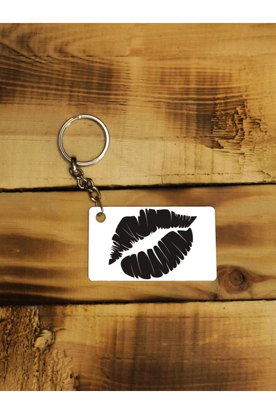 Panorama Ajans Kiss Ince Metal Anahtarlık ürün görseli