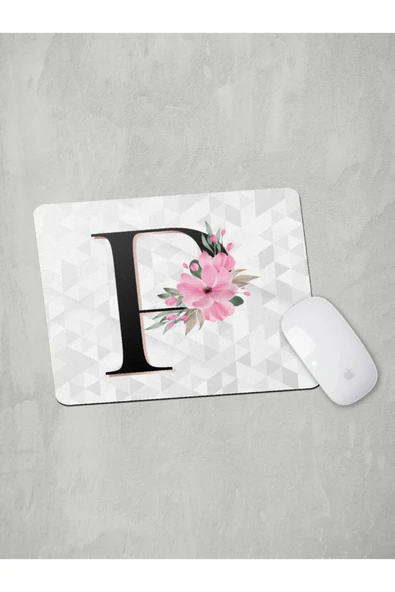 Panorama Ajans P Harfi Baş Harf Pembe Çiçekli Mouse Pad ürün görseli 1