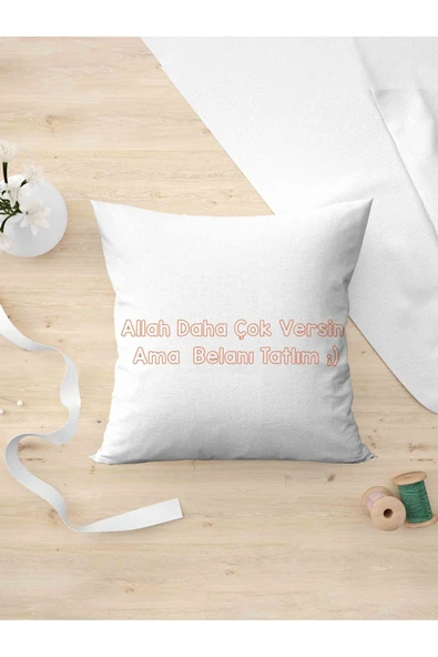 Panorama Ajans Komik Sözlü Arkadaşa Kişiye Hediyelik Giderli Yastık Kılıfı ürün görseli 1