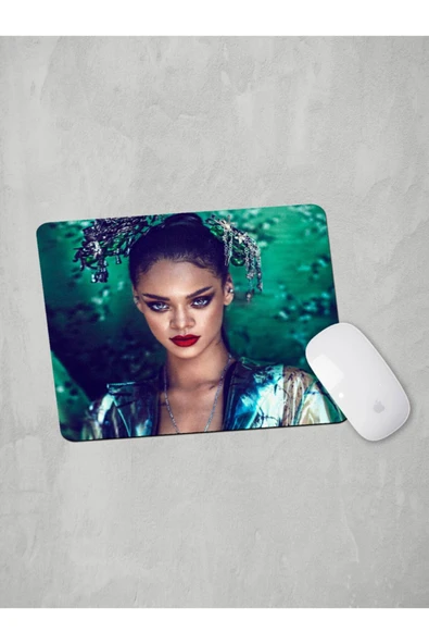 Panorama Ajans Rihanna Mouse Pad ürün görseli 1