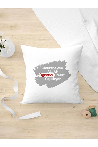 Panorama Ajans Komik Sözlü Giderli Öğrenci Hayatı Tasarım Oda Dekoru Arkadaşa Kişiye Hediyelik Yastık Kılıfı ürün görseli