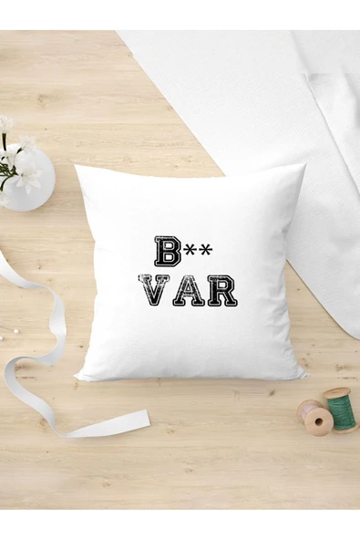 Panorama Ajans Komik Sözlü Giderli B.. Var Tasarım Oda Dekoru Arkadaşa Kişiye Hediyelik Yastık Kılıfı ürün görseli