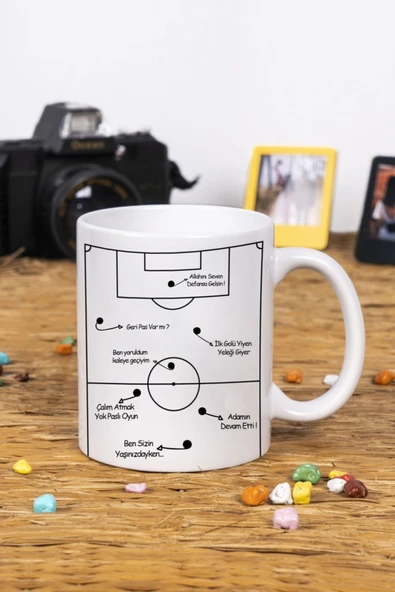 Panorama Ajans Repliklerle Halı Saha Takımı Erkeklere Hediye Beyaz Kupa ürün görseli