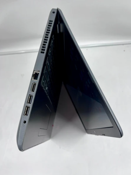 Hp 15BS102NT Laptop - 7