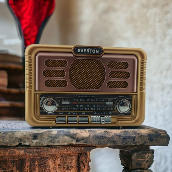 Nostaljik Görünümlü Usb Sd Aux Bluetooth Destekli Şarjlı Radyo Rt-671