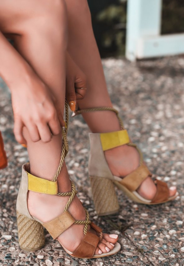 Esto Taba Süet Renkli Topuklu Ayakkabı