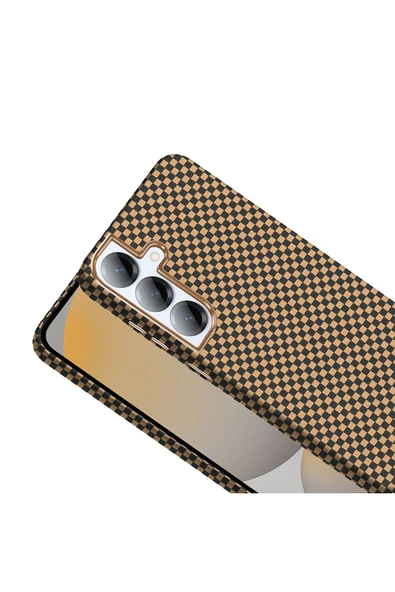 BULUT AKSESUAR Galaxy S25 Plus Kılıf M-safe Şarj Özellikli Karbon Fiber Görünümlü BLT Gros Kapak - Gold-Siyah - Resim 6