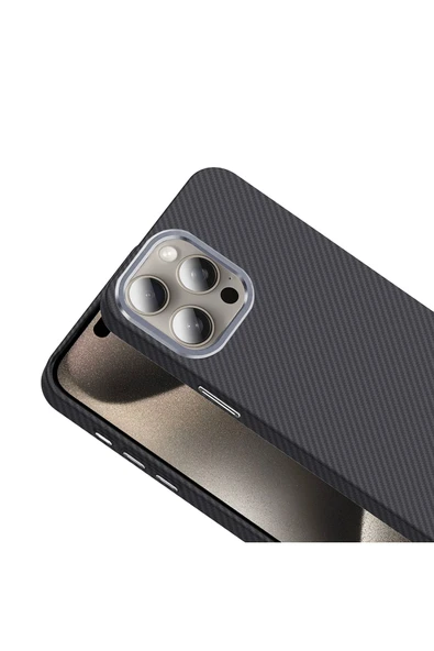 KILIFTECH iPhone 15 Pro Max Kılıf Magsafe Şarj Özellikli Karbon Fiber Görünümlü KTH Gros Kapak - Lacivert - Resim 4