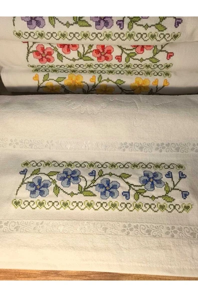 Peacock Kanaviçe nakışlı Premium hediyelik ve Çeyizlik havlu