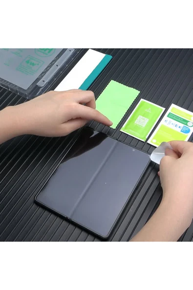 KILIFTECH Galaxy Z Fold 3 Uyumlu Zore Hizalama Aparatlı S-Fit Body Ekran Koruyucu - 5