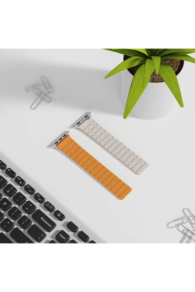 KILIFTECH Apple Watch 7 45mm Zore KRD-111 Çizgili Desenli Silikon Kordon-Kahverengi - Resim 4