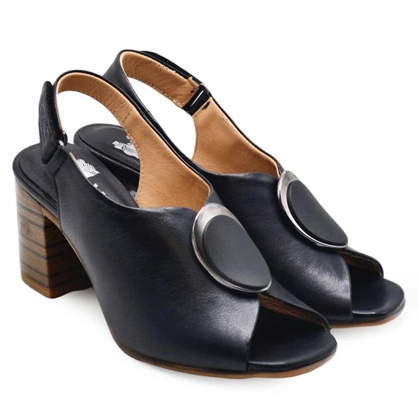 VENÜS 2108518Y TOPUKLU TOKA DETAYLI KADIN DERİ SANDALET