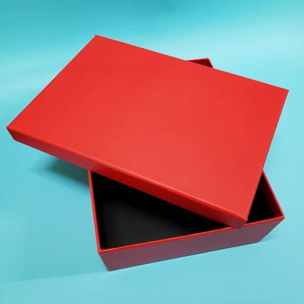 Kırmızı Hediye Kutusu - 2