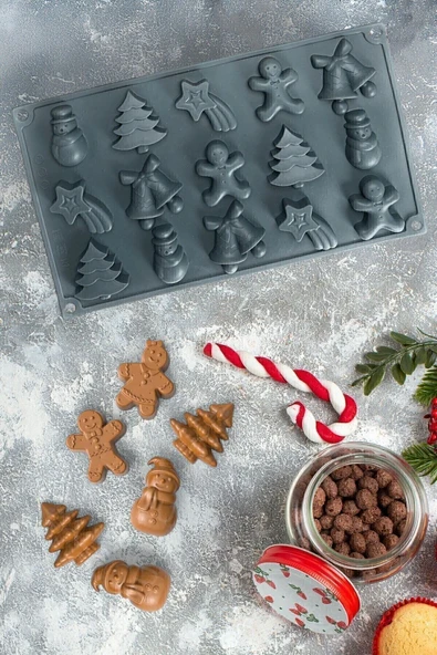 İronika Yılbaşı Temalı Çam Ağacı Kardan Adam Zil Christmas Silikon Çikolata Kalıbı - 1
