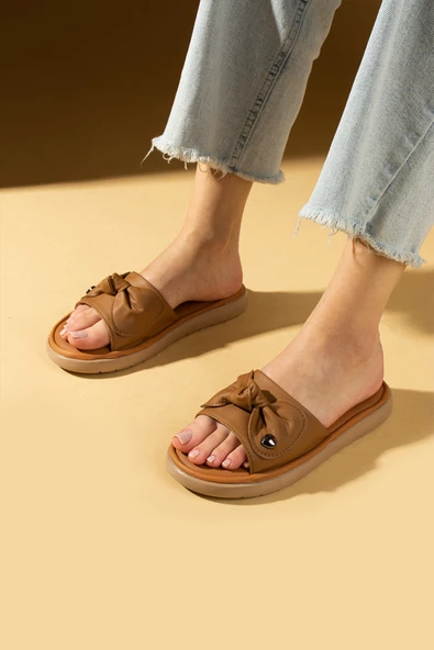 Pembe Potin Fiyonklu Masaj Tabanlı Kalp Detaylı Kadın Terlik 59-80-25 - Resim 9