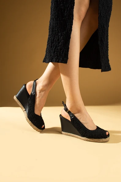 Pembe Potin Nakışlı Hasır Dolgu Taban Önü Açık Kadın Sandalet 69-70-24Dantel - Resim 7