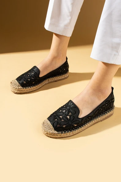 Pembe Potin Lazer Kesim Çiçek Desenli Rahat Hasır Taban Dilli Kadın Babet 68-1025-25 - Resim 2