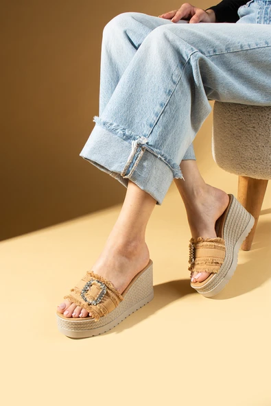 Pembe Potin Dolgu Topuklu Kumaş Bantlı Tokalı Kadın Terlik 59-98-25Keten - Resim 8