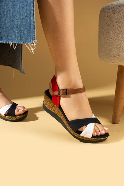 Pembe Potin Hasır Desenli Dolgu Taban Çapraz Bantlı Tokalı Kadın Sandalet 88-33-25Tommy - Resim 3