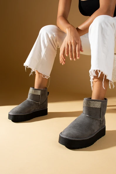 Pembe Potin Parlak Taşlı İçi Peluş Kalın Taban Mini Kadın Bot & Bootie 007-1995-23Süet - Resim 4