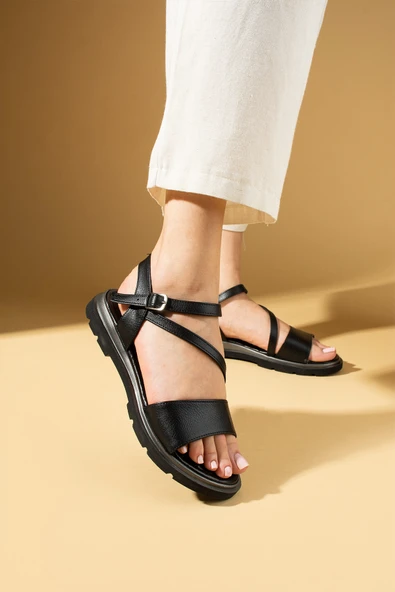 Pembe Potin Kalın Bantlı Tokalı Rahat Taban Kadın Sandalet 018-037-25 - Resim 9