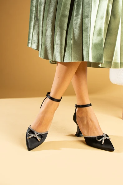 Pembe Potin Taşlı Fiyonk Bilek Bağlama Kadeh Topuklu Kadın Ayakkabı 018-52-24Saten - Resim 4