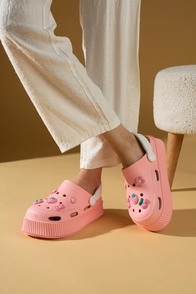 Pembe Potin Yüksek Taban Jibbitzli Eva Comfort Kadın Sandalet DNZ224-24 - Resim 8