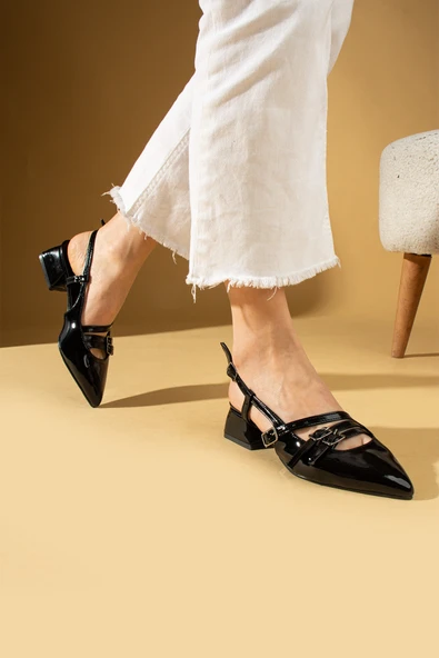 Pembe Potin Çift Toka Detaylı Arkası Açık Sivri Burun Kalın Topuklu Kadın Ayakkabı 53-54-24Rugan - Resim 4