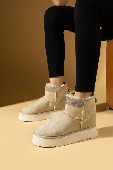 Pembe Potin Parlak Taşlı İçi Peluş Kalın Taban Mini Kadın Bot & Bootie 007-1995-23Süet ürün görseli