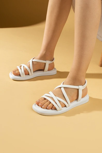 Pembe Potin İnce Bantlı Arkası Lastikli Önü Açık Kadın Sandalet 57-272-24 ürün görseli