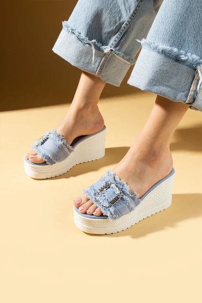 Pembe Potin Dolgu Topuklu Kumaş Bantlı Tokalı Kadın Terlik 59-98-25Keten - Resim 5