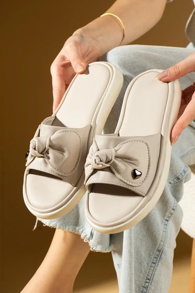 Pembe Potin Fiyonklu Masaj Tabanlı Kalp Detaylı Kadın Terlik 59-80-25 - Resim 5