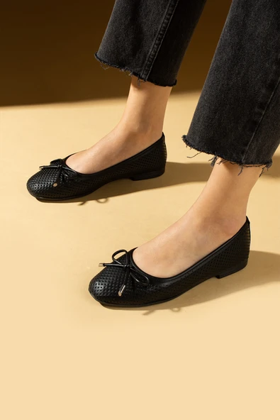 Pembe Potin Lazer Kesim Fiyonk Detaylı Rahat Taban Kadın Babet 57-34-25Lazer - Resim 2