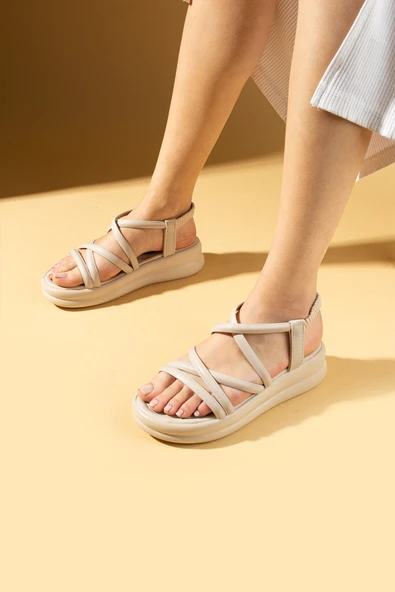 Pembe Potin Yüksek Taban Arkası Lastikli Kadın Sandalet 57-285-24Cilt - Resim 2