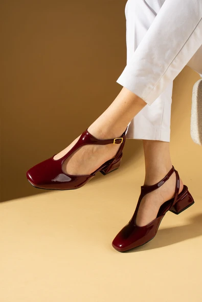 Pembe Potin Küt Burunlu Tokalı Kadın Topuklu Ayakkabı 53-58-25Rugan - Resim 4