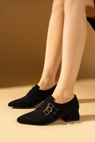 Pembe Potin Sivri Burunlu 3 Tokalı Topuklu Kadın Ayakkabı 53-500-24Süet ürün görseli