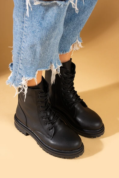 Pembe Potin Rahat Taban Oval Burun Bağcık Detaylı Fermuarlı Kadın Bot 57-04-24Cilt ürün görseli