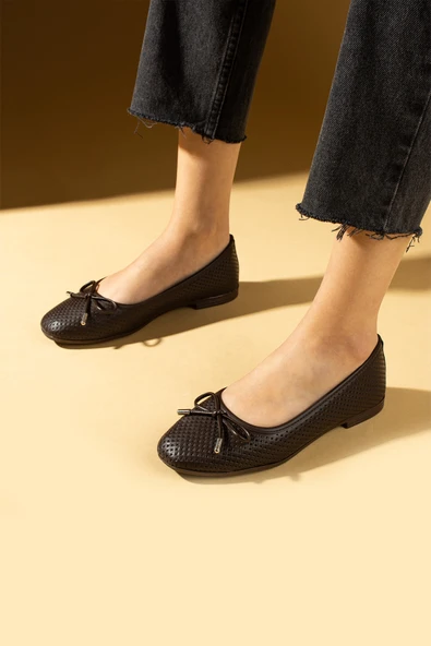 Pembe Potin Lazer Kesim Fiyonk Detaylı Rahat Taban Kadın Babet 57-34-25Lazer - Resim 3