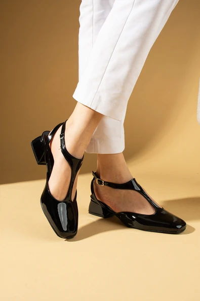 Pembe Potin Küt Burunlu Tokalı Kadın Topuklu Ayakkabı 53-58-25Rugan - Resim 5