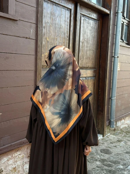 Pamuklu Flora Desen Eşarp-Siyah/Gold