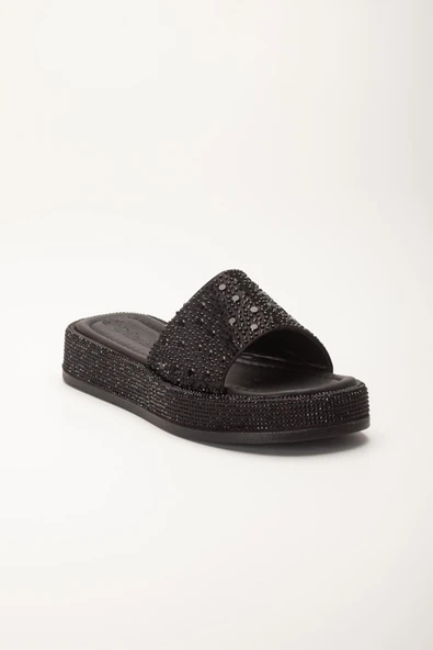 Kadın Dolgu Topuklu Terlik Siyah Kalın Tek Bantlı Taşlı Tokalı Taban Sargılı - Resim 4