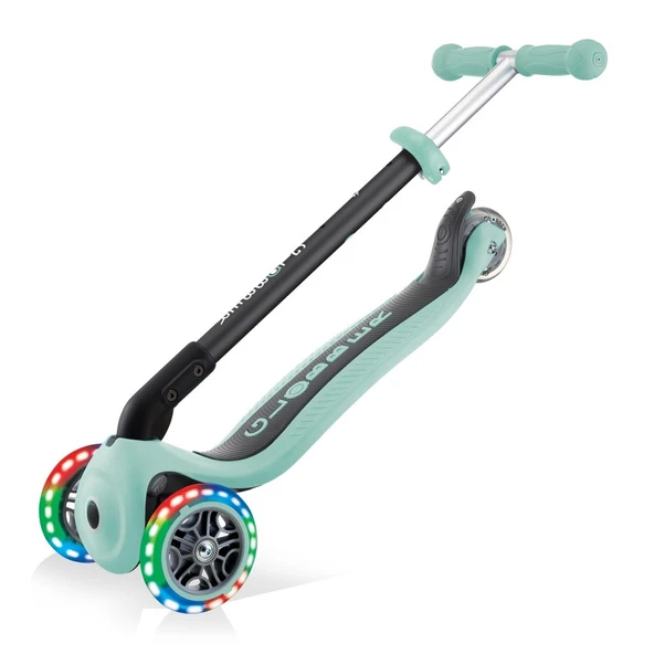 Globber Go Up Foldable Plus Işıklı Scooter -Mint