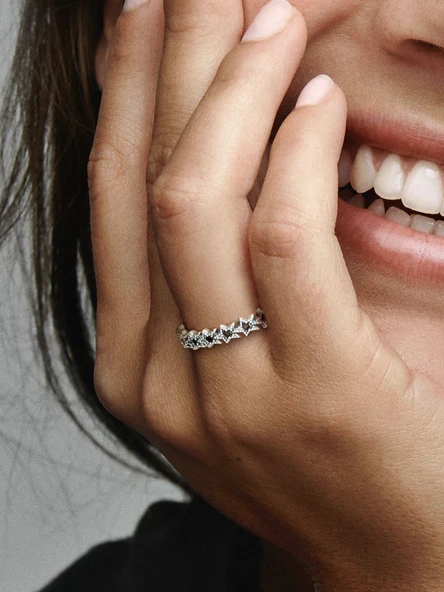 Pandora Asimetrik Yıldızlı Bant Yüzük 925 ayar gümüş - 52 - Resim 4