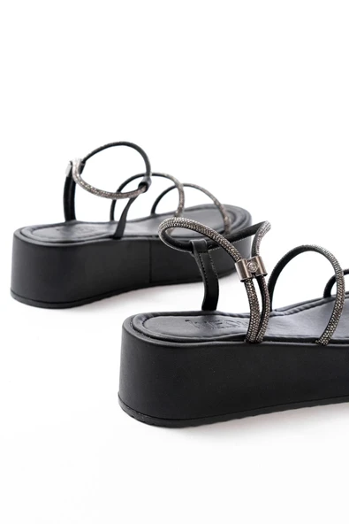 861-1008 Siyah Platin Taşlı Dolgu Topuklu Kadın Sandalet - Resim 5