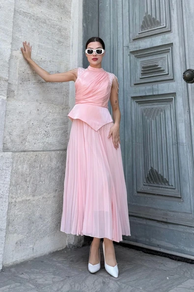 Omuz İşlemeli Pliseli Abiye Elbise 2385-Pudra - Resim 3