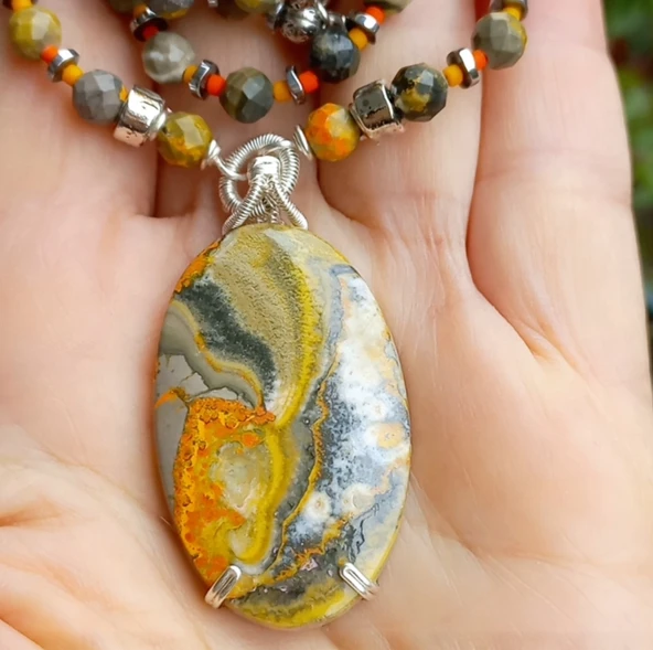 2183 Bal arısı Cespır el yapımı kolye - 4