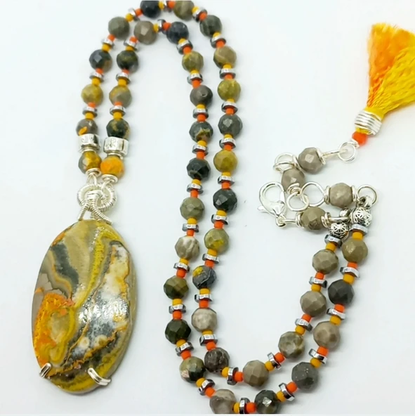 2183 Bal arısı Cespır el yapımı kolye