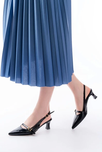 H-470 Siyah Rugan Baret Tokalı Arkası Açık Günlük Kadın Sandalet ürün görseli 1