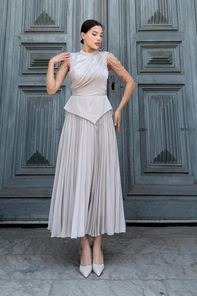 Omuz İşlemeli Pliseli Abiye Elbise 2385-Bej - Resim 2